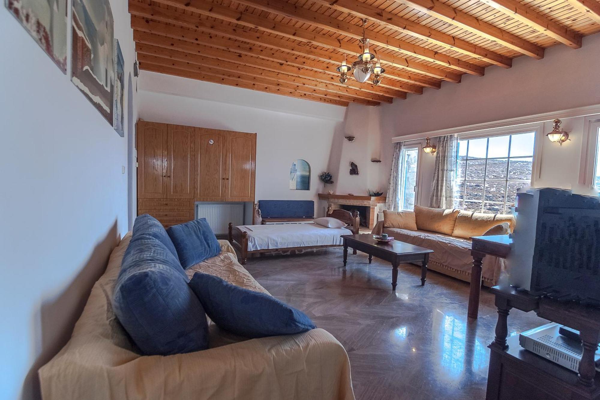 Sea View Apartment *